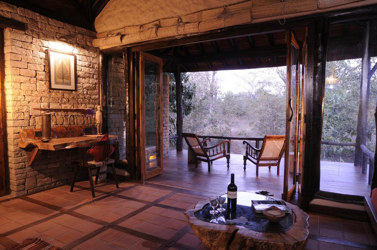 Kanha Earth Lodge Mandlā Δωμάτιο φωτογραφία
