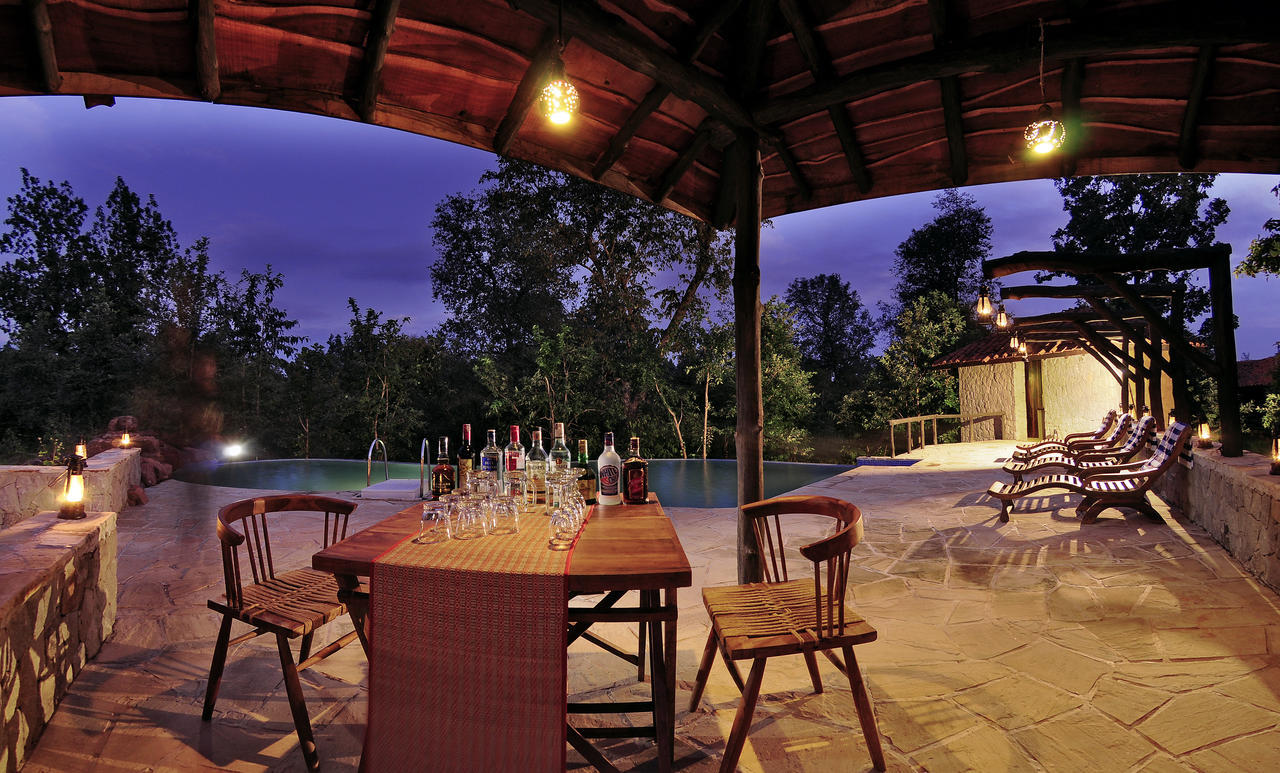 Kanha Earth Lodge Mandlā Εξωτερικό φωτογραφία